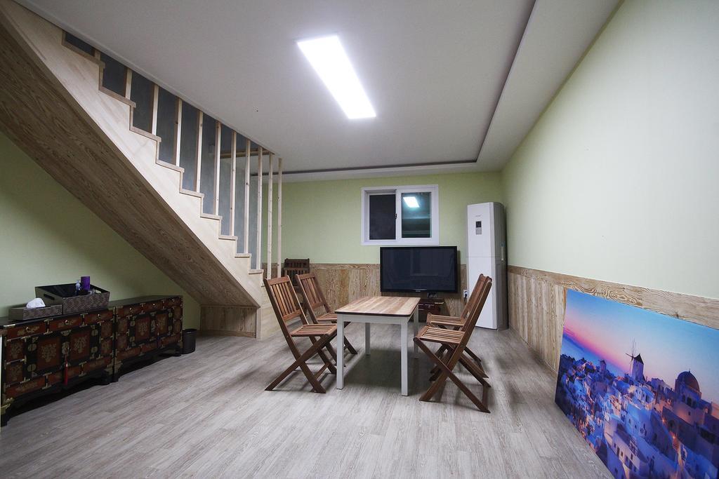 Hole In One Hotel Sacheon Luaran gambar